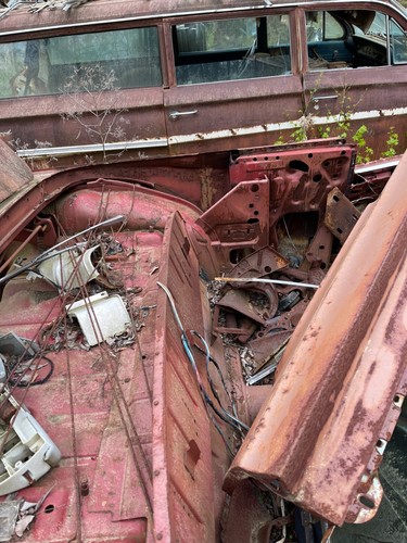 1964 Olds convertible tub - rock solid - w/ ws post & stainless - Picture 4 of 5