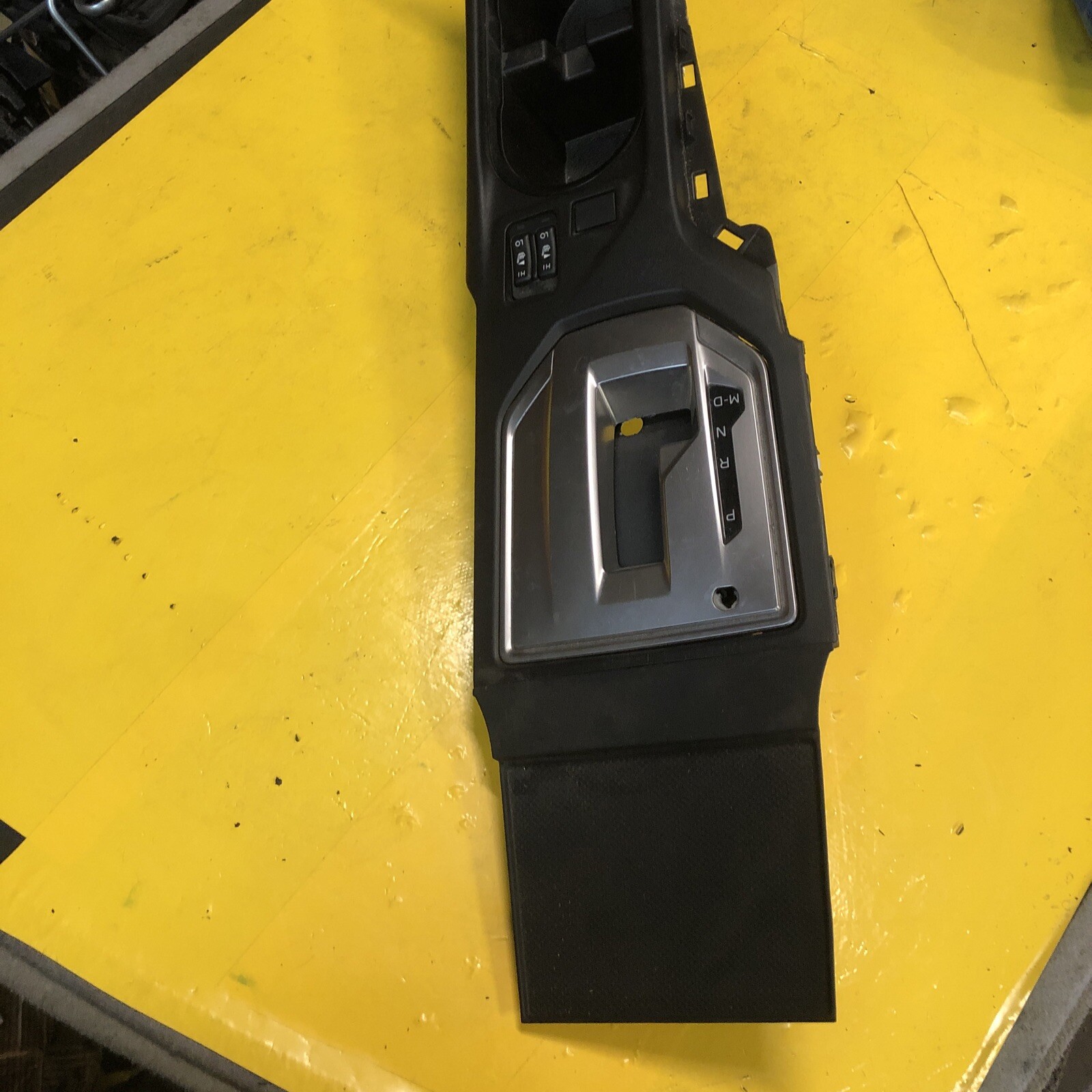 20172021 Subaru Impreza Sport Center Console Cup Holder Assembly OEM