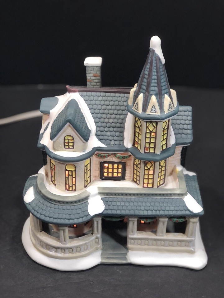 Santa’s Work Bench Collection Towne Series Webster Manor House 2001 ...