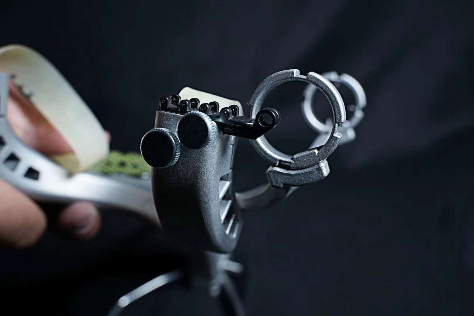 Exclusive Design2023 Newest version Portable Folded Hunting Slingshot