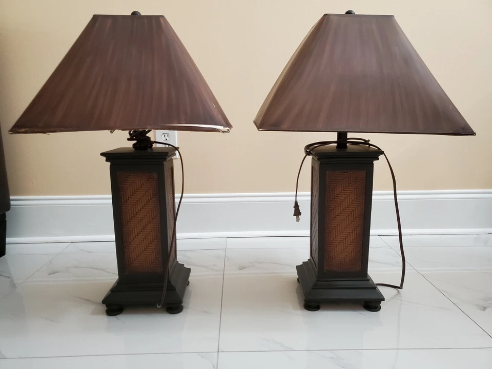 LÁMPARAS DE MESA - JUEGO DE DOS Foto 4 de 4