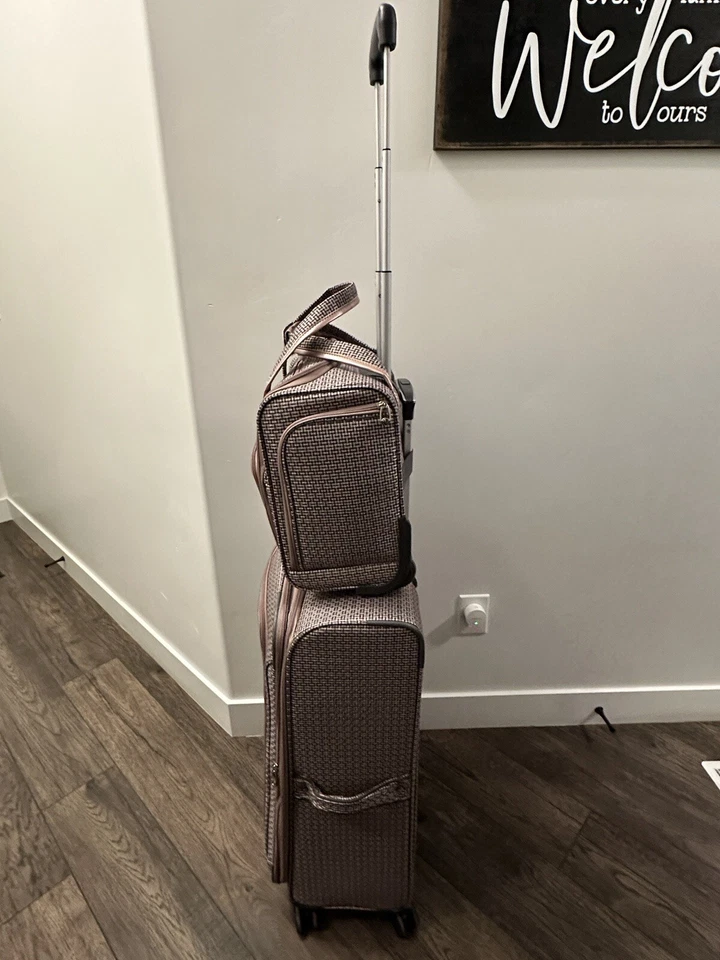 Juego de Equipaje Giratorio Expandible Colección Sheffield LONDON FOG Rosa Foto 3 de 4