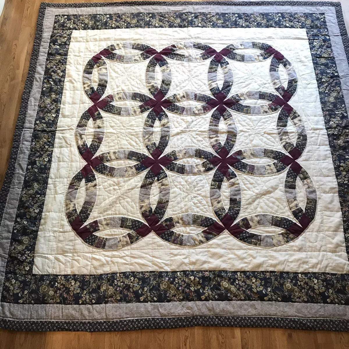 Antique Double Wedding Ring Quilt - A Quilting Life