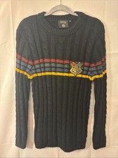 Harry Potter Quidditch Sweater Sz M Official Wizarding World HOGWARTS RARE 