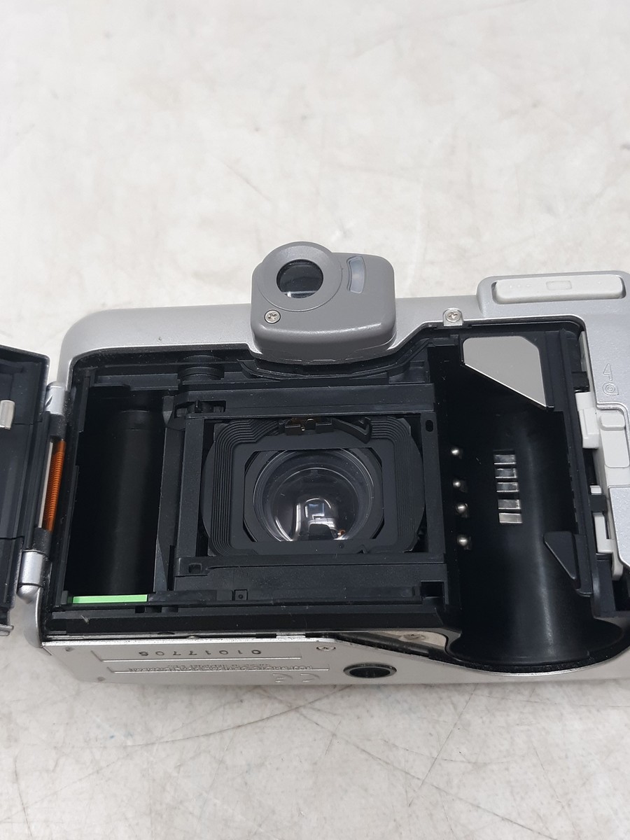 Fujifilm Zoom Date 35mm Camera – 120V – For Parts/Repair - Vintage