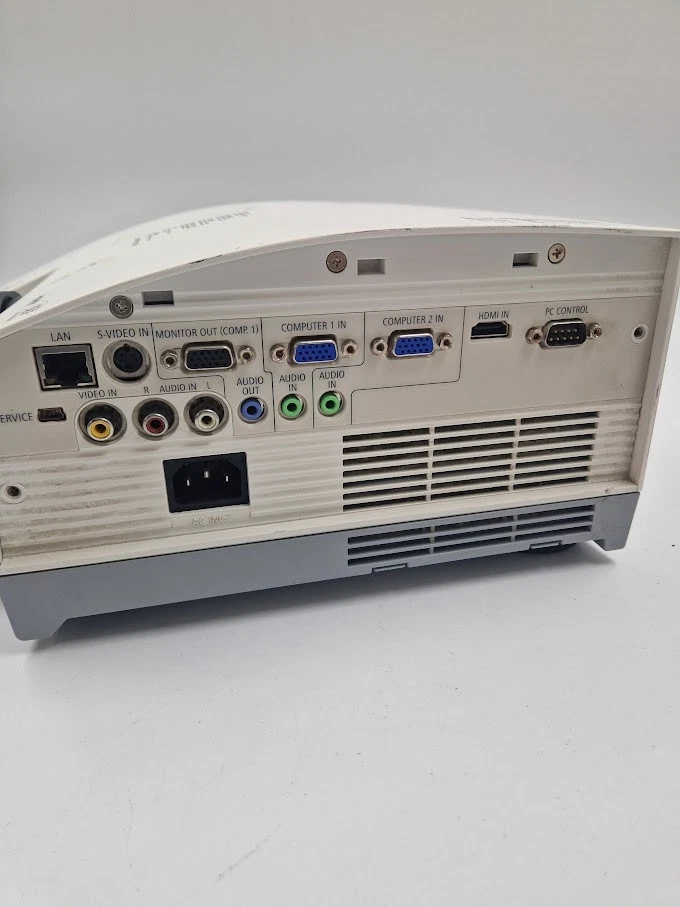 NEC NP-U310W Projector - Power Tested Only, For Parts/Repair - Image 2 of 4