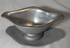 GUARDIAN SERVICE WARE GRAVY BOAT HAMMERED CAST ALUMINUM  1950s Mid Century