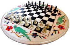 White Marble Round Chess Table, Semi Precious Parrot Design, Chess Set Decors 