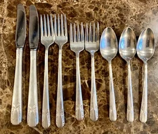 9 Pcs Wm Rogers & Son International Silver Talisman Silverplate Flatware