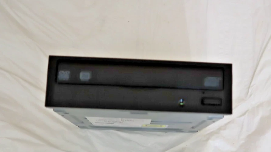 ASUS DRW-24F1ST 24x DVD / CD SATA Rewritable Drive Internal Optical Disc - Image 4 of 4