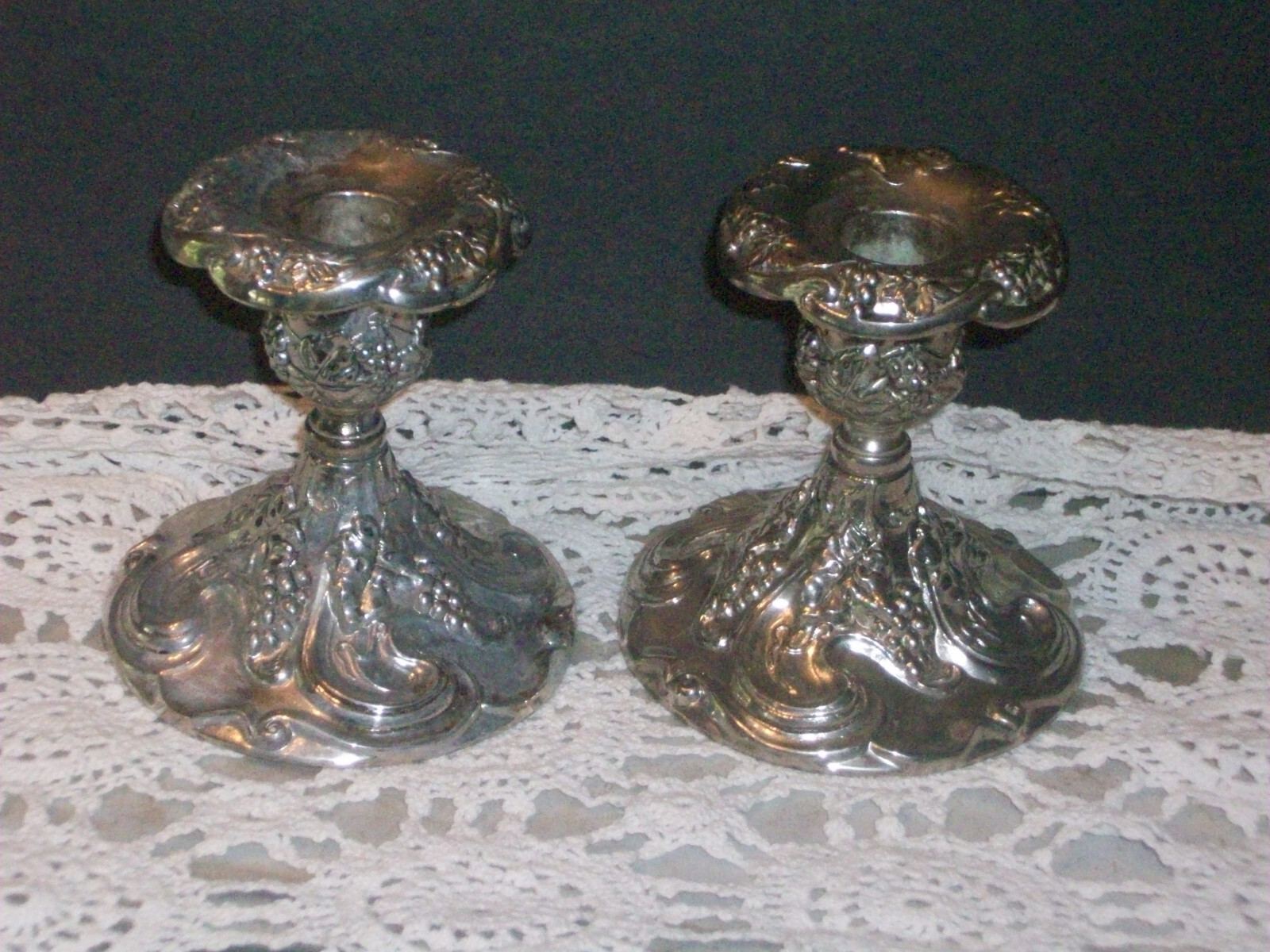 VINTAGE GODINGER ORNATE SILVER PLATED TAPER CANDLE HOLDERS SET OF 2