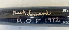BUCK LEONARD HALL OF FAME NEGRO LEAGUE AUTOGRAPHED RAWLINGS BASEBALL BAT