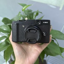 Fujifilm Fuji X Series X20 12.0MP 4x Zoom Compact Digital Camera excellent