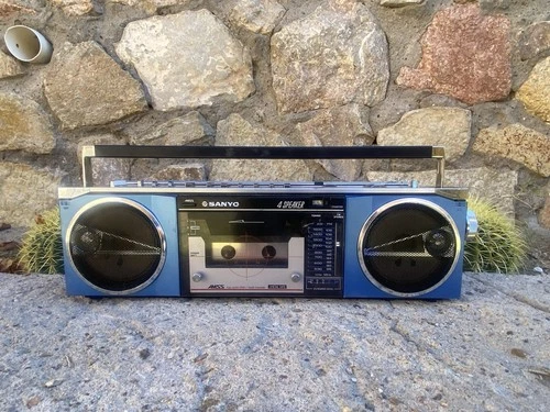 Vintage Boombox SANYO M7780k Radio Cassette Player No Conion Vela Lasonic Sharp