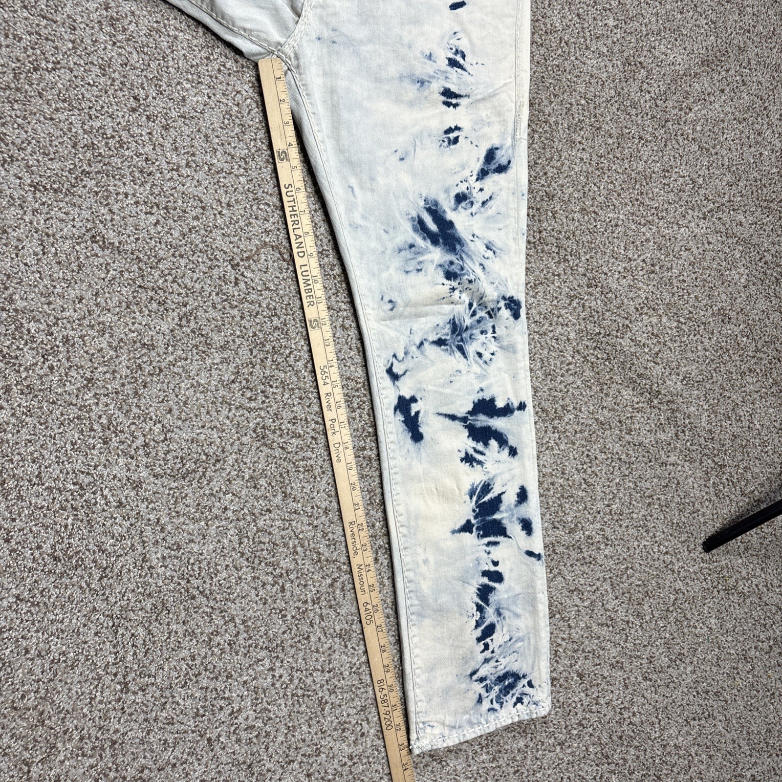 True Religion Jeans Mens 38 Bleach Washed Ricky Relaxed Straight 38 Fits 40x33.5 - View 8