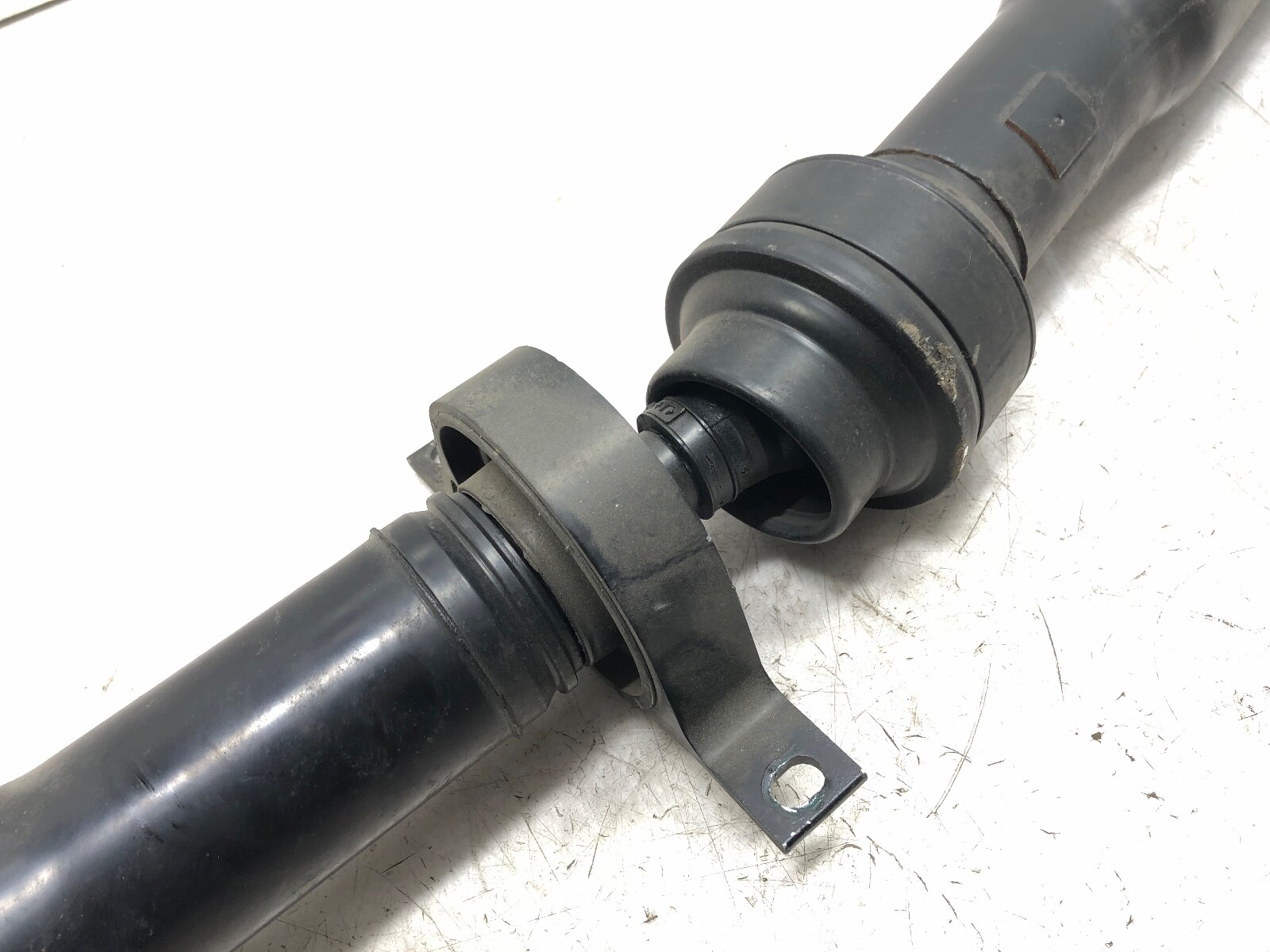 2014-2020 MASERATI GHIBLI RWD REAR DRIVE SHAFT OEM.