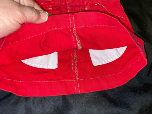 ^OLD NAVY 3T RED SKIRT BROWN BUTTONS ADJ. WAIST 4 POCKETS GENTLY USED - Picture 4 of 5
