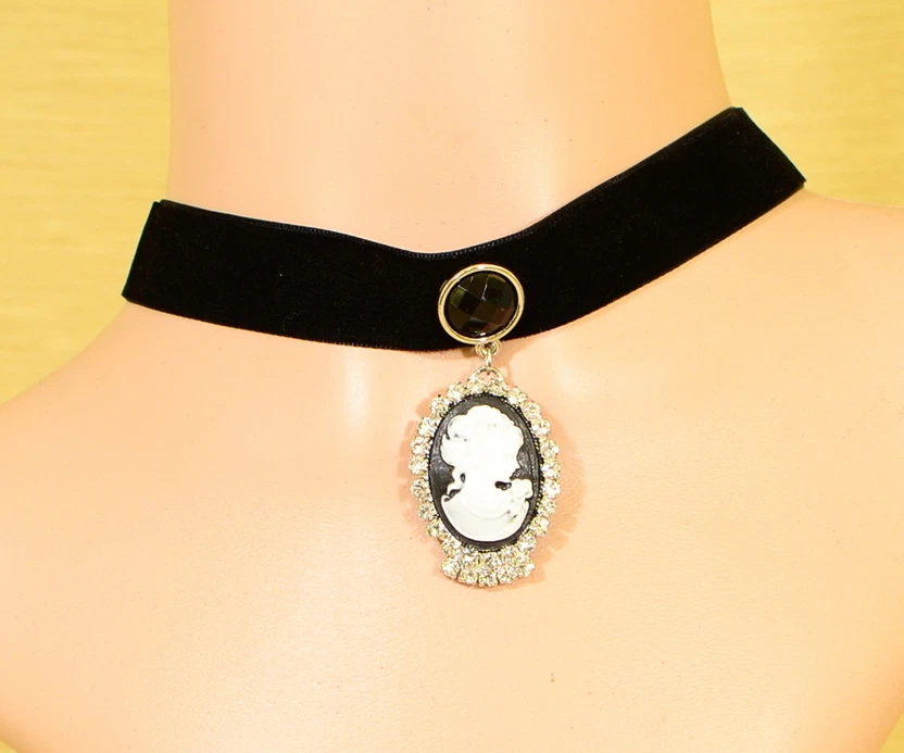 The Victorian | Black Fancy Collar Choker