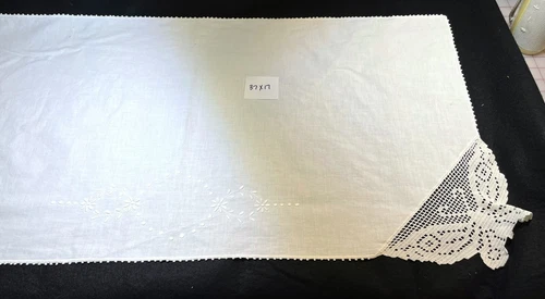 Vintage Linen Table Runner/Dresser Scarf w/ Crocheted Butterfly Corner 37x17
