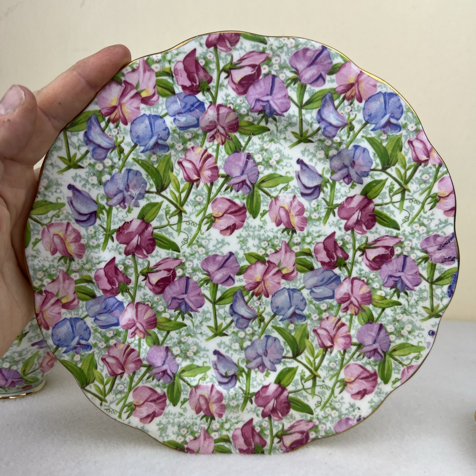 Royal Standard Fine Bone China Sweet Pea Pattern Teacup Saucer And Salad Plate