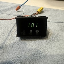 1996-2002 Toyota 4runner Pickup Digital Dash Clock Oem 1996-2002 Toyota 4runner Pickup Digital Dash Clock Oem