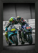 Poster Valentino Rossi vs Fabio Quartararo con cornice wall art quadro stampa tela