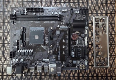 Gigabyte GA-A320M-S2H V2 ( AM4 | M.2 Slot | S-ATA 3 | USB 3.1 | Gigabit-LAN )