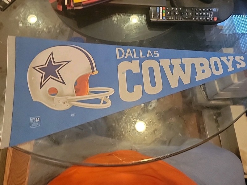 Vintage  Dallas Cowboys NFL Football Pennant See Notes
