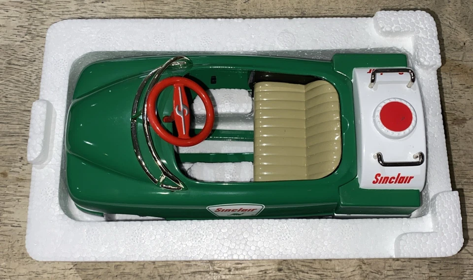 Crown Premiums Sinclair BMC Pedal Car Replica Coin Bank in the Box - Image 3 of 4