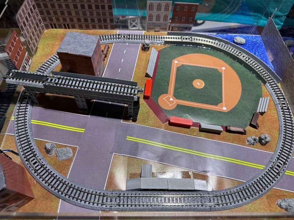 Complete N Scale Layout in Acrylic Case w/ Baseball Field Downtown Water Feature - Image 4 of 4