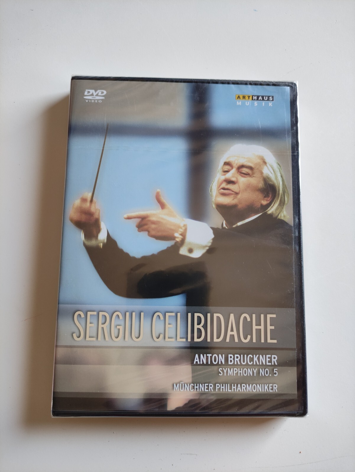 Foto 1 di 2