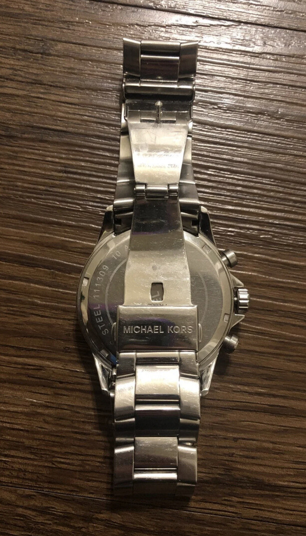 100 Auth Michael Kors Men display picture 2