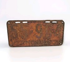 1930 Vermont License Plate Tag 25-218 Rusty Bent Rat Rod #FQ-153