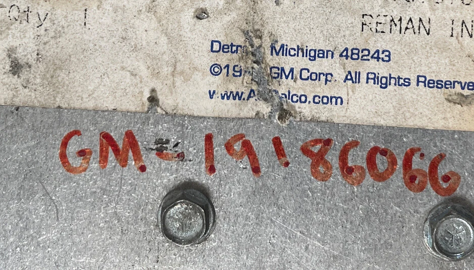 Engine Control Module ACDelco 19186067 1995 Chevy - Image 2 of 4