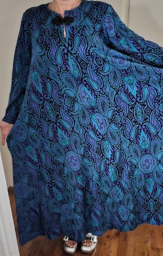 Vintage 1960s 70s David Brown California Knit Blue Purple Paisley Caftan Dress S - Picture 5 of 10