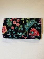 Vera Bradley Campus Wallet In Vines Floral Cotton