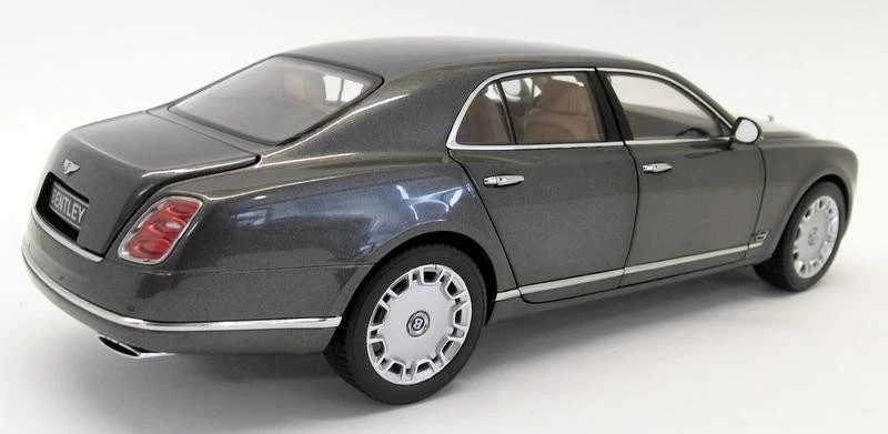 Minichamps escala 1/18 diecast NVBL843 - Bentley Mulsanne 2010 gris metálico Foto 3 de 4