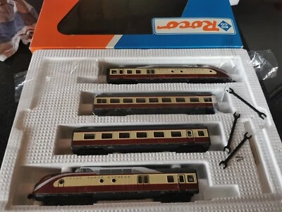 Schöner ROCO Dieseltriebzug , 43900  , OVP / wenig bespielt - Bild 1 von 4