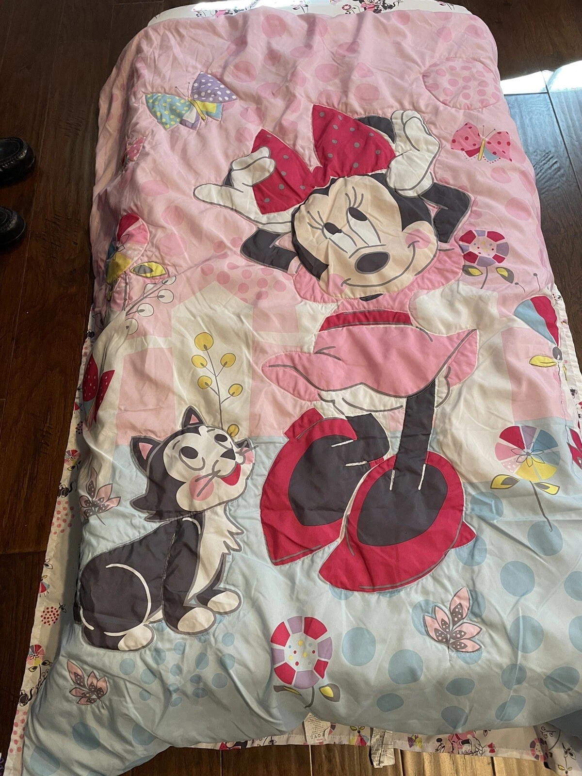 Disney Minnie mouse flower garden 4 piece Crib/toddler bedding