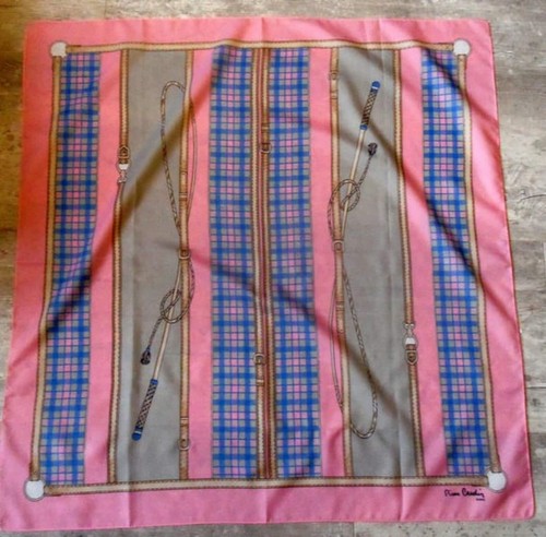 Foulard Vintage PIERRE CARDIN En Soie 100% - Motif Géométrique - Fabriqué En France - Occasion