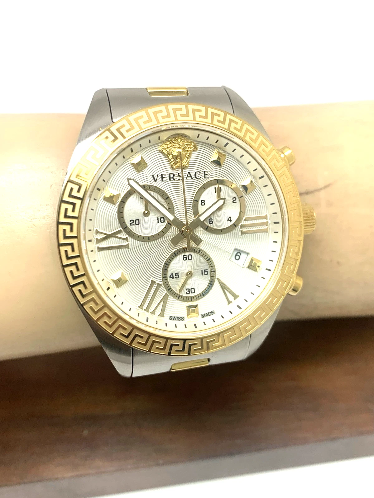 Orologio Versace Donna VEOX00822 Quarzo Svizzero Cronografo Acciaio Bicolore