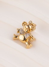 10K Yellow Gold 1.6g Teddy Bear with Bowtie Pendant 3/4" 182A