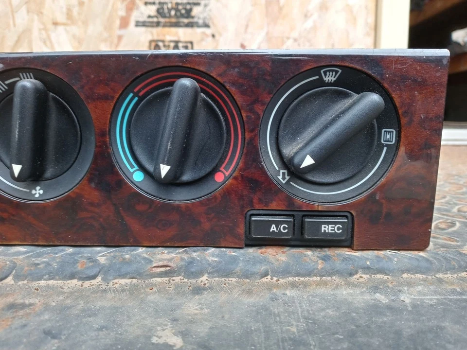 Temperature Control With Climate Control Fits 94-98 AUDI CABRIOLET 58733 - Image 2 of 4