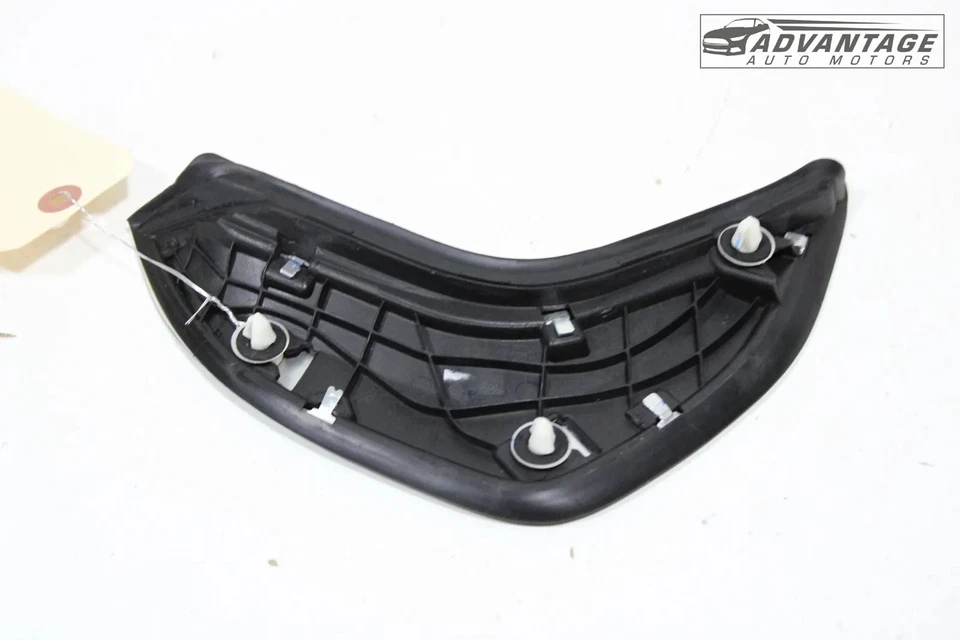 2019-2024 BMW 330I XDRIVE G20 REAR RIGHT QUARTER C PILLAR APPLIQUE MOLDING OEM - Image 3 of 4