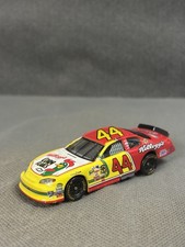 LOOSE Terry Labonte 2005 Kellogg  s Corn Flakes 1/64 Racing Champions Diecast