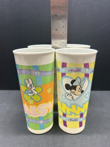 (4) Vintage Disney Tupperware Mini Mouse & Daisy Duck Plastic 16oz Tumbler Set - Picture 4 of 7