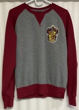 Harry Potter Gryffindor Sweatshirt Men  s Medium