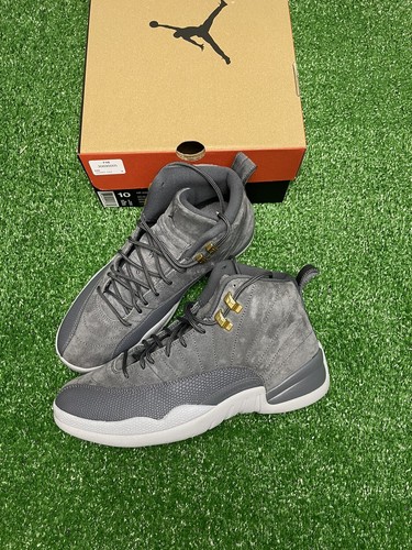 wolf grey 12