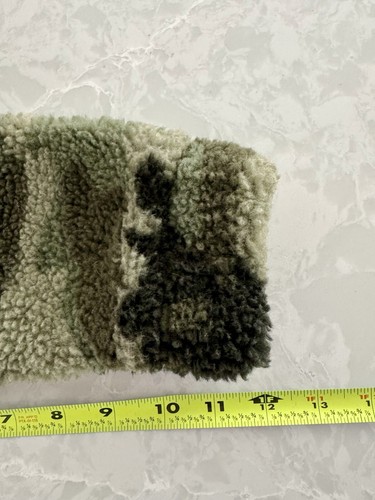 Baby Gap Camo Sherpa/ Fleece Jacket With Hood Size 5 Toddler - Picture 6 of 9