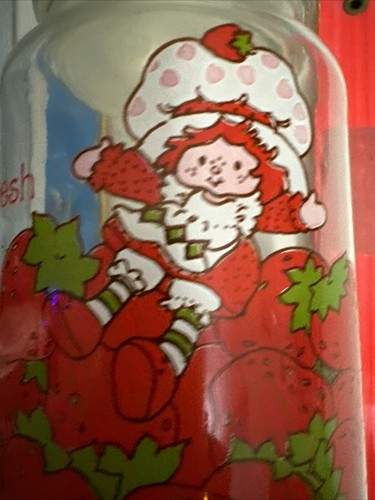 Vintage Strawberry Shortcake Glass Cannister Jar 1980 American Greetings Fresh - Picture 10 of 22